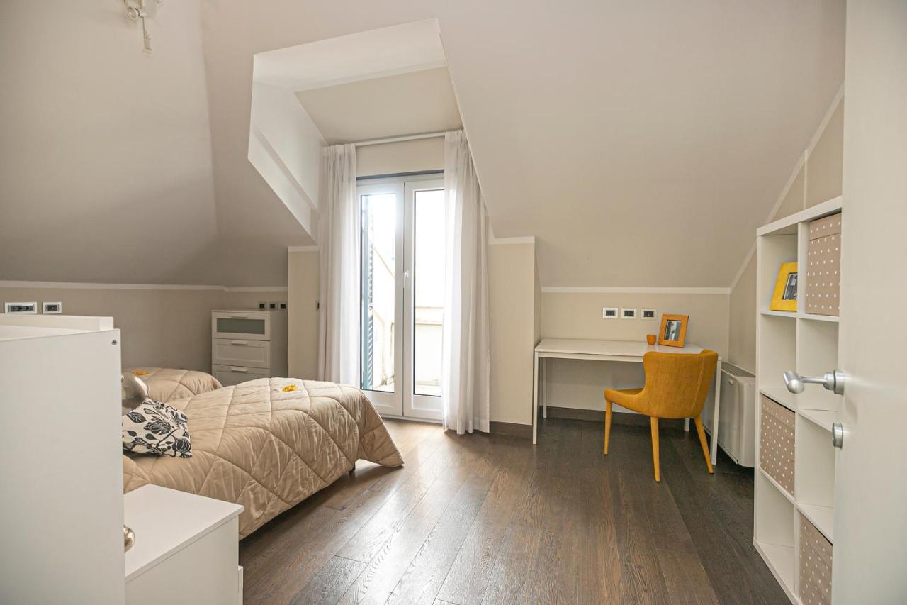 Real Italian Estate - Penthouse Apartman Genova Kültér fotó