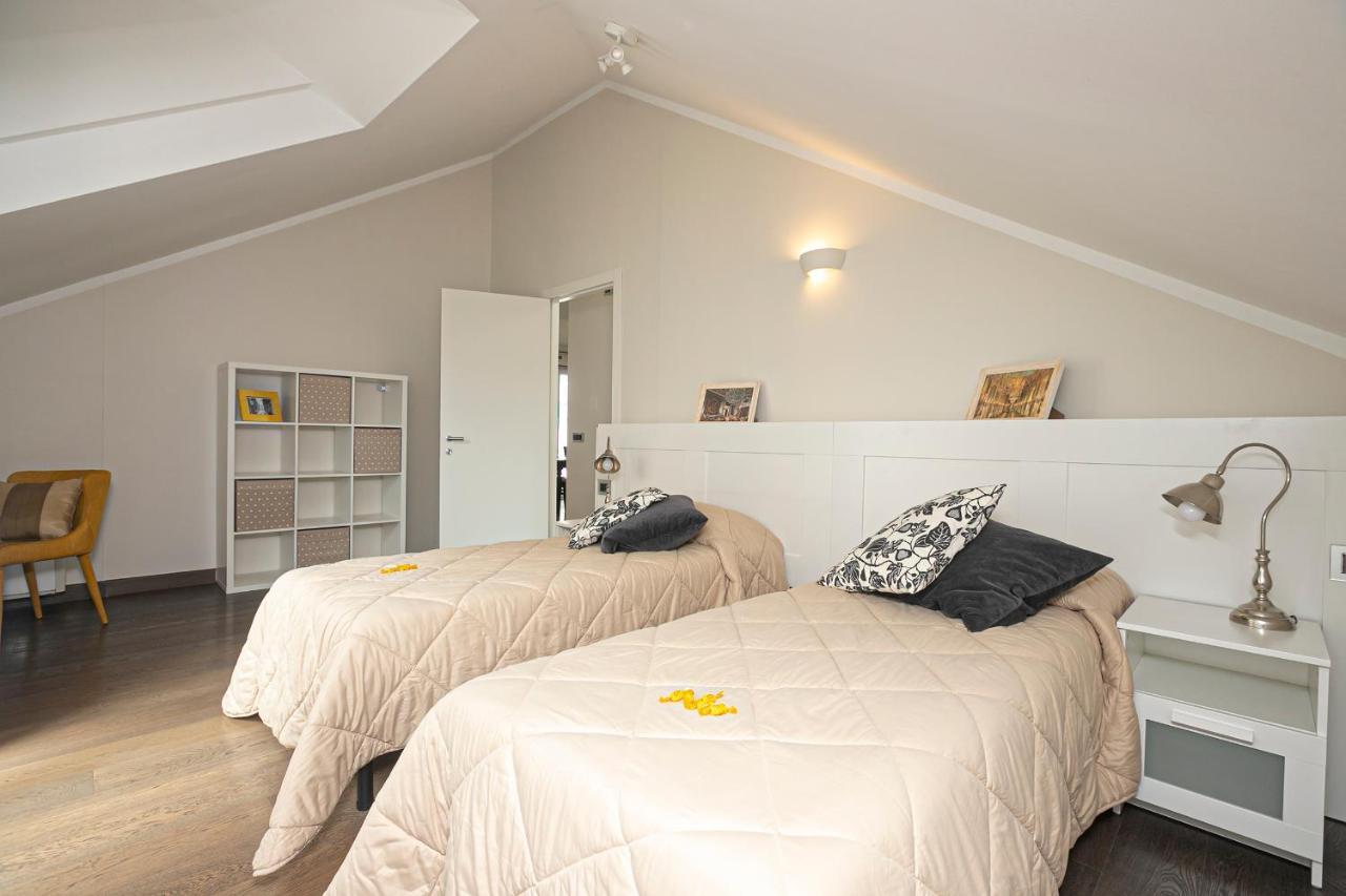 Real Italian Estate - Penthouse Apartman Genova Kültér fotó