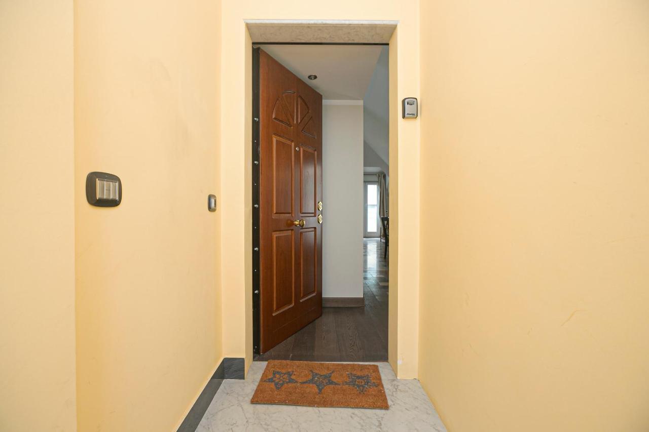 Real Italian Estate - Penthouse Apartman Genova Kültér fotó